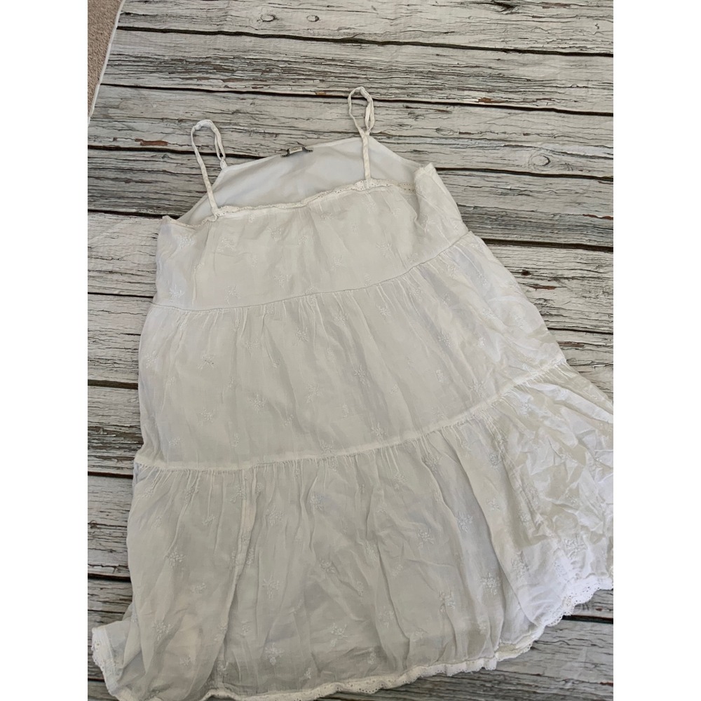 American Eagle White Eyelet Tiered Tank Top Boho Hippie Cami Sleeveless Medium